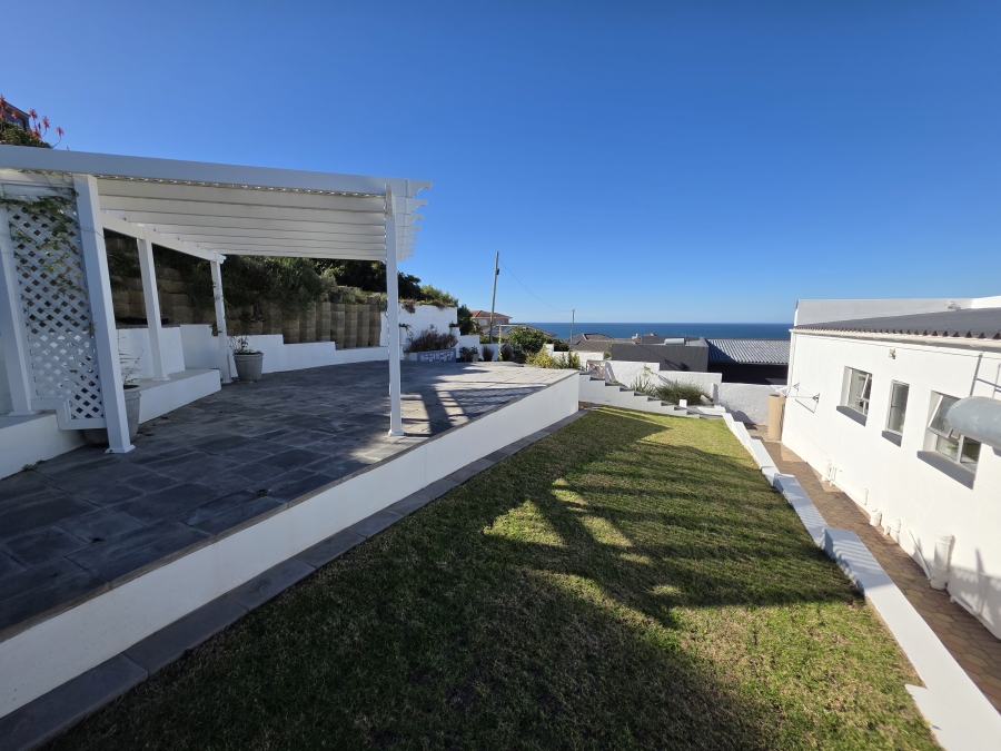 4 Bedroom Property for Sale in Dana Bay Western Cape